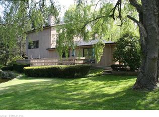 26 Quarry Rd, Branford, CT 06405