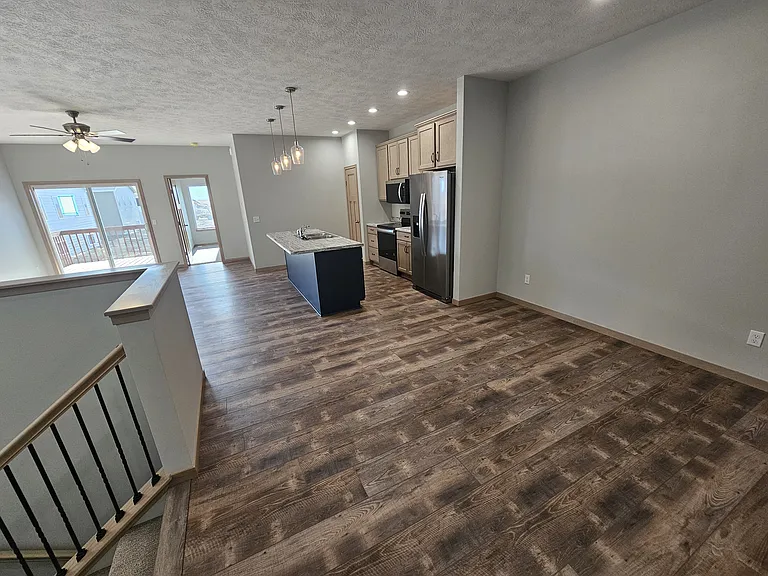 Tunis Drive Townhomes — Photo 61
