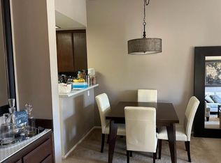 1258 Brockton Ave APT 201, Los Angeles, CA 90025