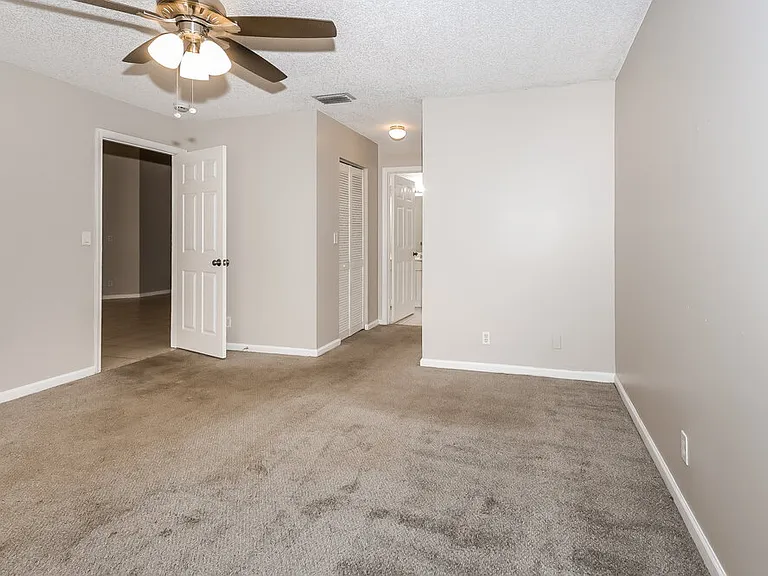 1267 Olympic Cir — Photo 10