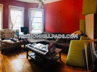 16 Fisher Ave #A3, Boston, MA 02120