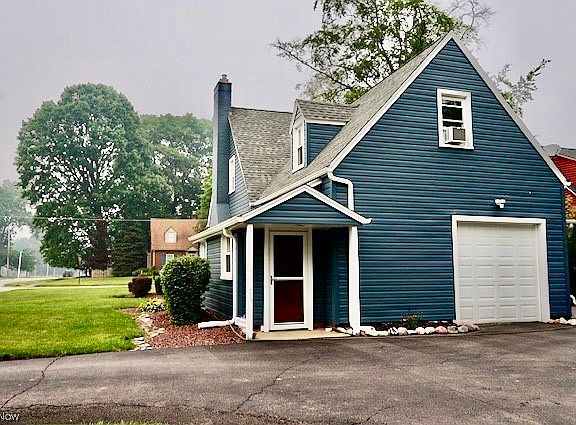 4th image of 287 Brookfield Ave