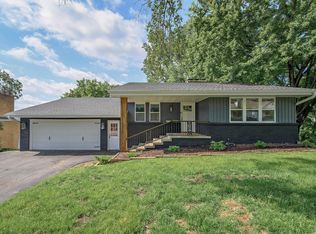 5209 W 56th St, Edina, MN 55436