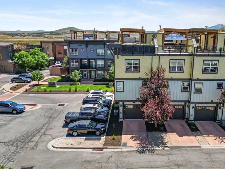 1370 Center Dr #19 — Photo 42