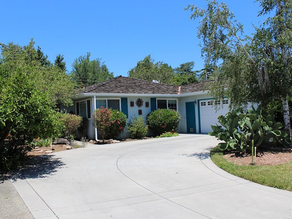 1st image of 721 Eschenburg Dr
