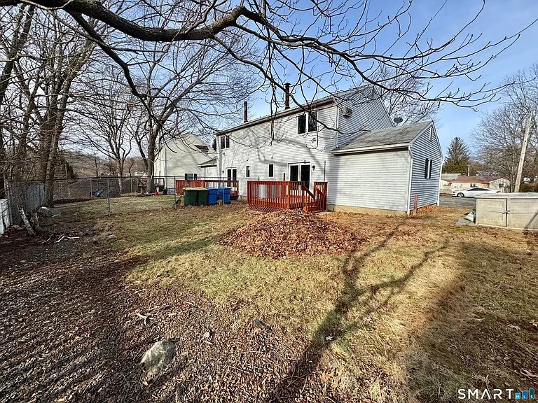 23 Katie Ln — Photo 13
