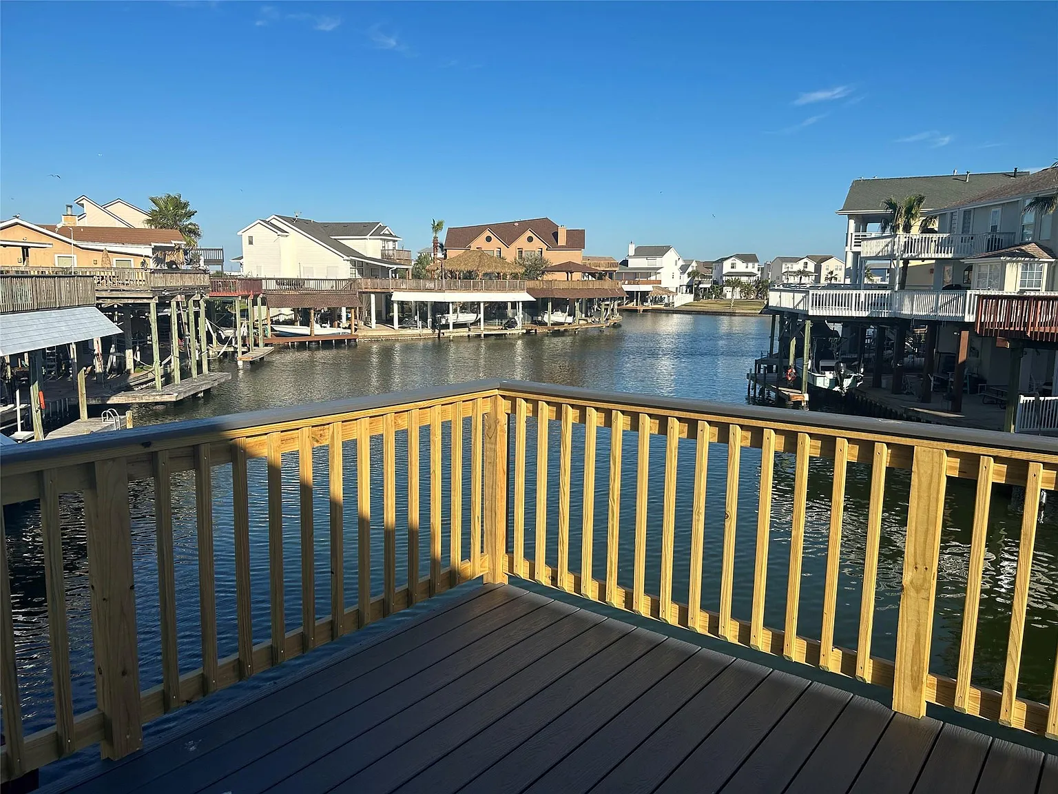 3 bed, 2.0 bath, 1406 sqft, $3,200 — Photo 1