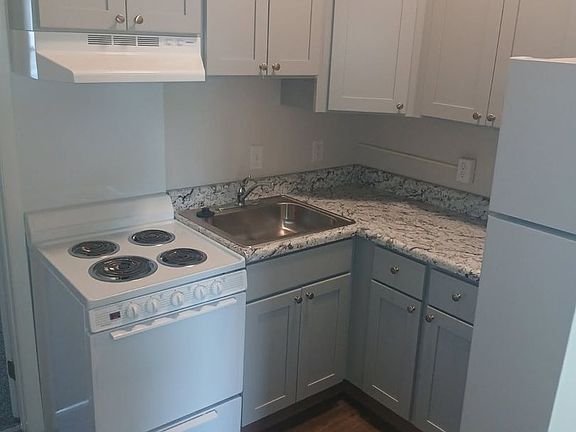 5th image of 375 N Mitchell Ave APT 10