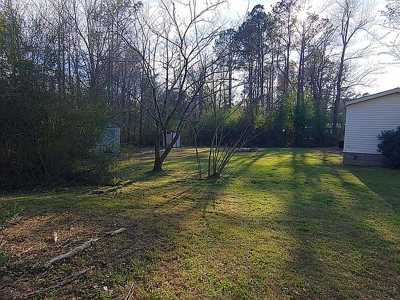3rd image of 190 Washington Creek Dr