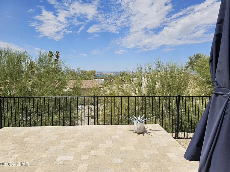1740 Quartz Ln — Photo 31