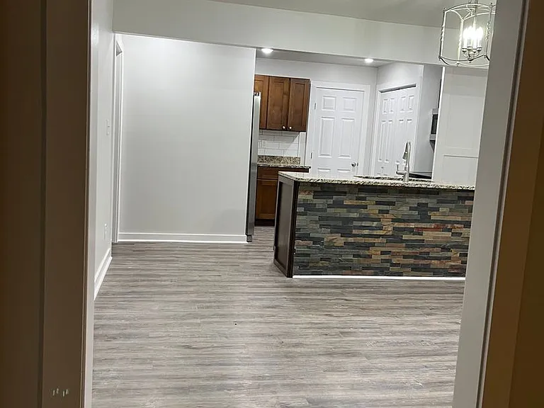 410 Cherry Ave — Photo 9