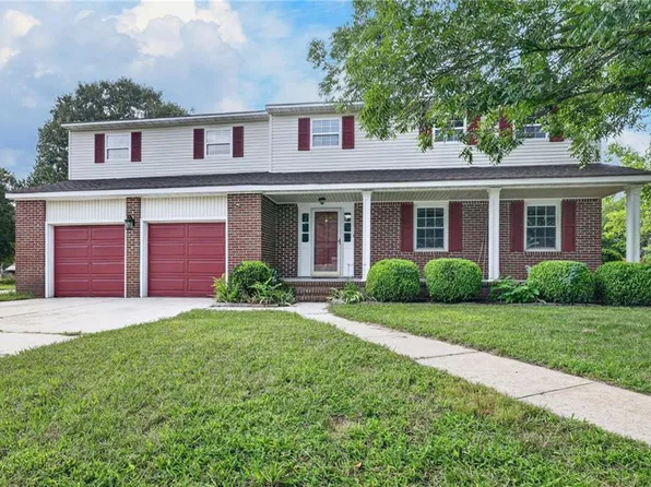 5829 Lancelot Dr, Virginia Beach, VA 23464