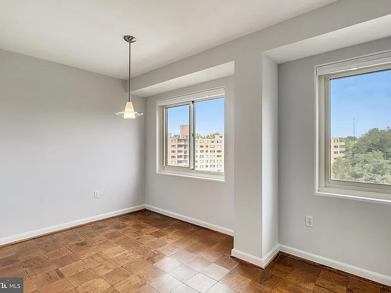 4201 Cathedral Ave NW #1218E — Photo 16