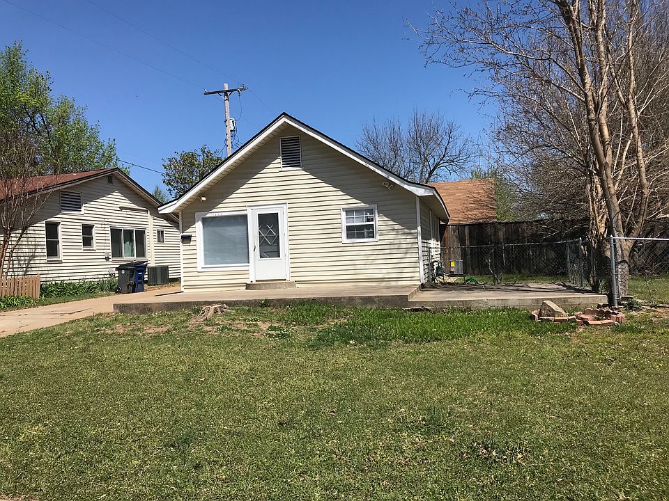 1st image of 1646 S Knoxville Ave