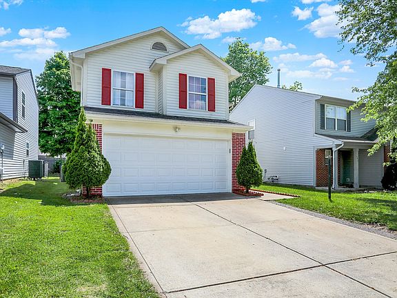 3rd image of 539 Deer Trail Dr