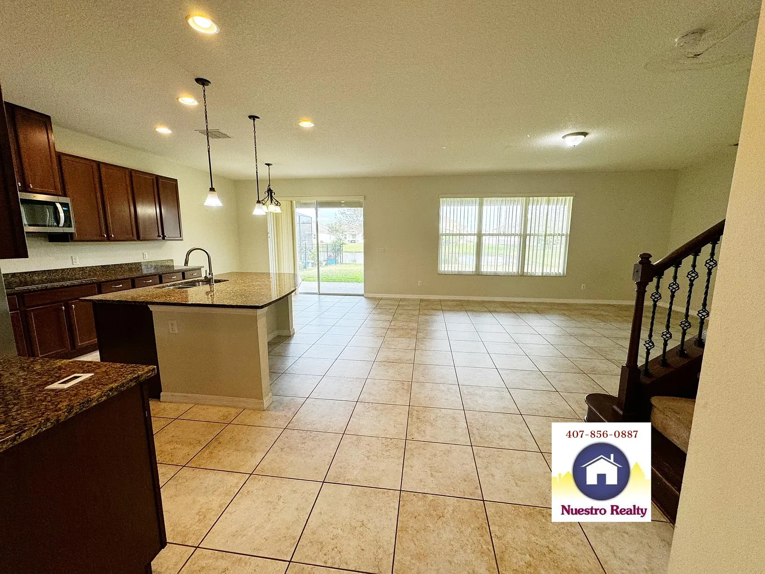 5 bed, 3433 sqft, $3,200 — Photo 2
