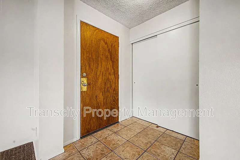 2 bed, 2.0 bath, 1146 sqft, $1,750 — Photo 4