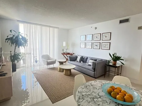 18800 NE 29th Ave, Aventura, FL