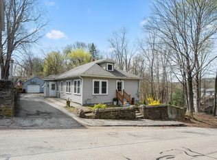 20 Hill St, Webster, MA 01570