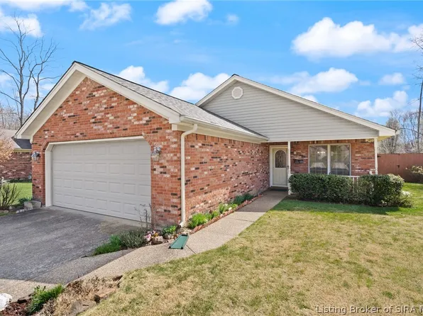 4222 Treesdale Drive, New Albany, IN 47172