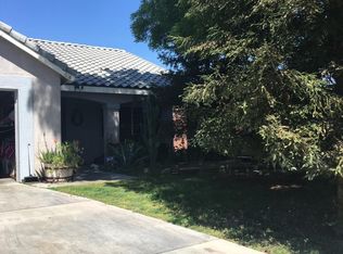 606 Lake Valley Dr, Bakersfield, CA 93307