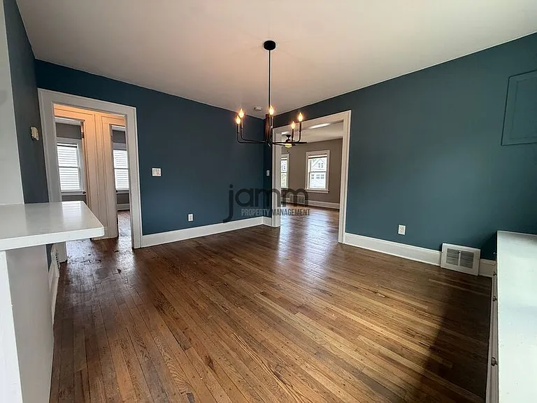 1308 Warren Rd #1308 WARREN RD UPPER — Photo 5