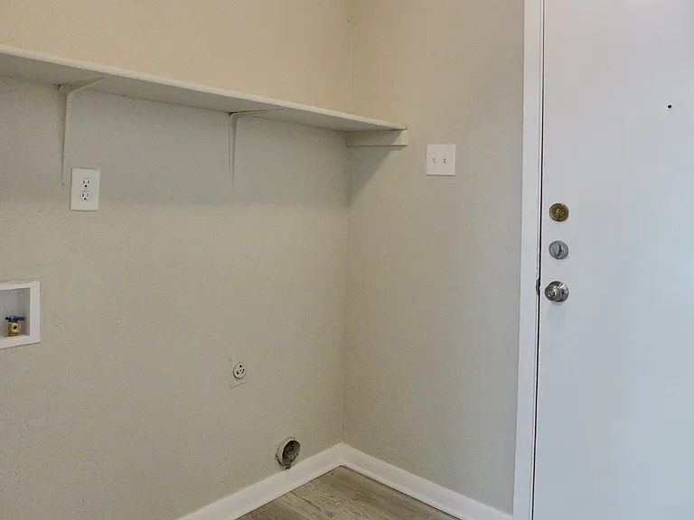 10318 Cone Hill Dr — Photo 18