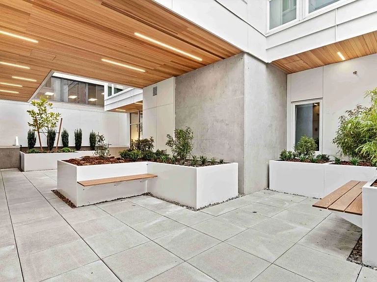 The Verra — Photo 3