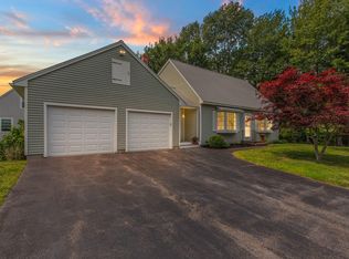 123 Boysenberry Dr, South Portland, ME 04106