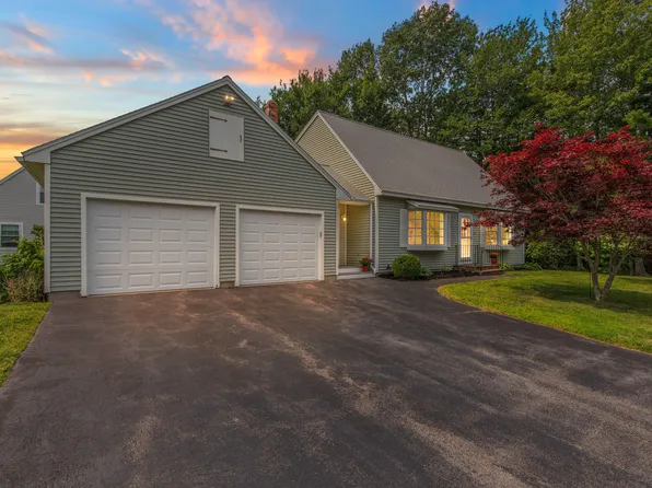 123 Boysenberry Drive, South Portland, ME 04106