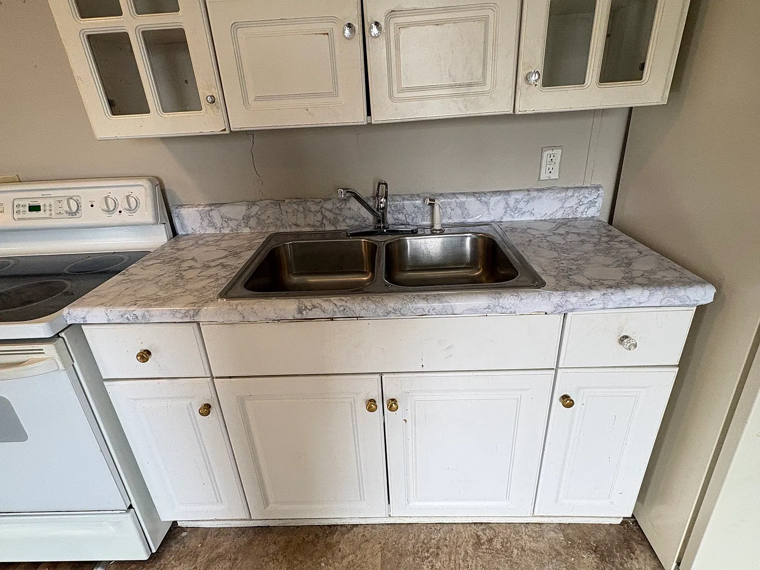 2 bed, 1140 sqft, $1,000 — Photo 3