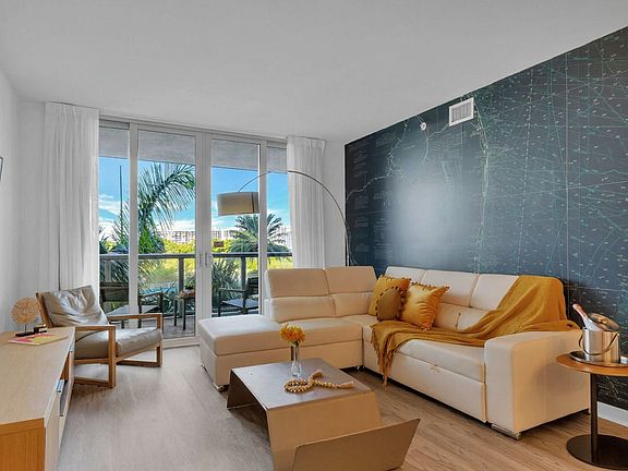 3rd image of 2602 E Hallandale Beach Blvd #Id1227504p