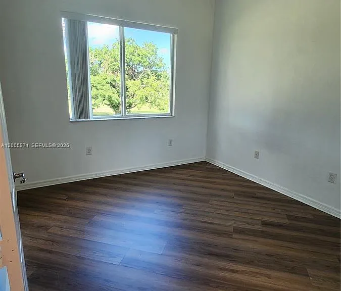 3600 Oaks Clubhouse Dr #206 — Photo 26