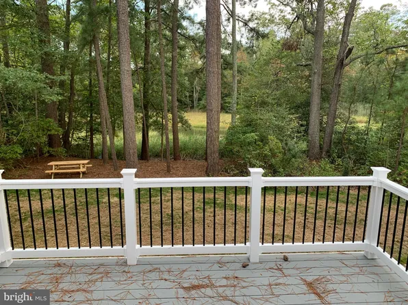 384 S Glebe Rd, Montross, VA 22520