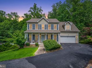 9089 Dallas Ct, King George, VA 22485