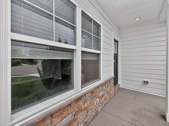 3rd image of 57 Goldfish Ln