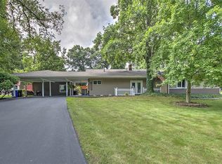 3 Northern Dr, Decatur, IL 62521