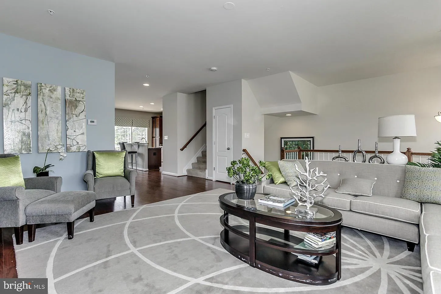 3 bed, 3.5 bath, 2520 sqft, $3,295 — Photo 4