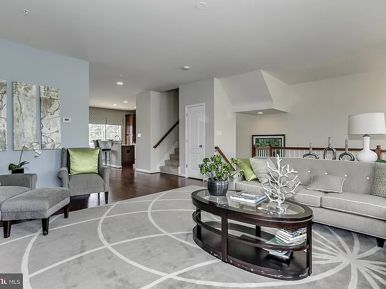 8603 Crooked Tree Ln — Photo 4