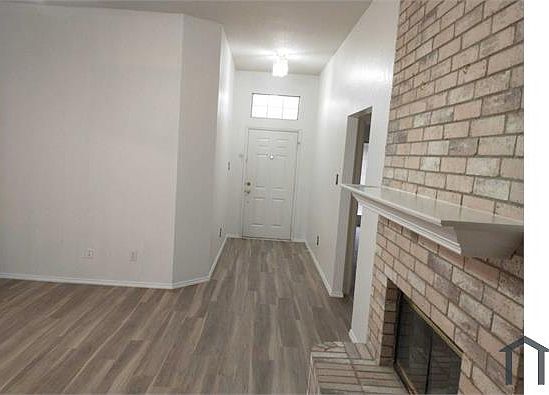 2nd image of 748 Rockett Ln