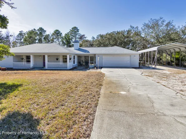 7095 Blackbird Ave, Weeki Wachee, FL 34613