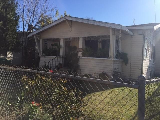 1st image of 1528 E Anderson St