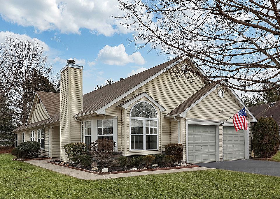 2nd image of 2341 E Ashfield Ct