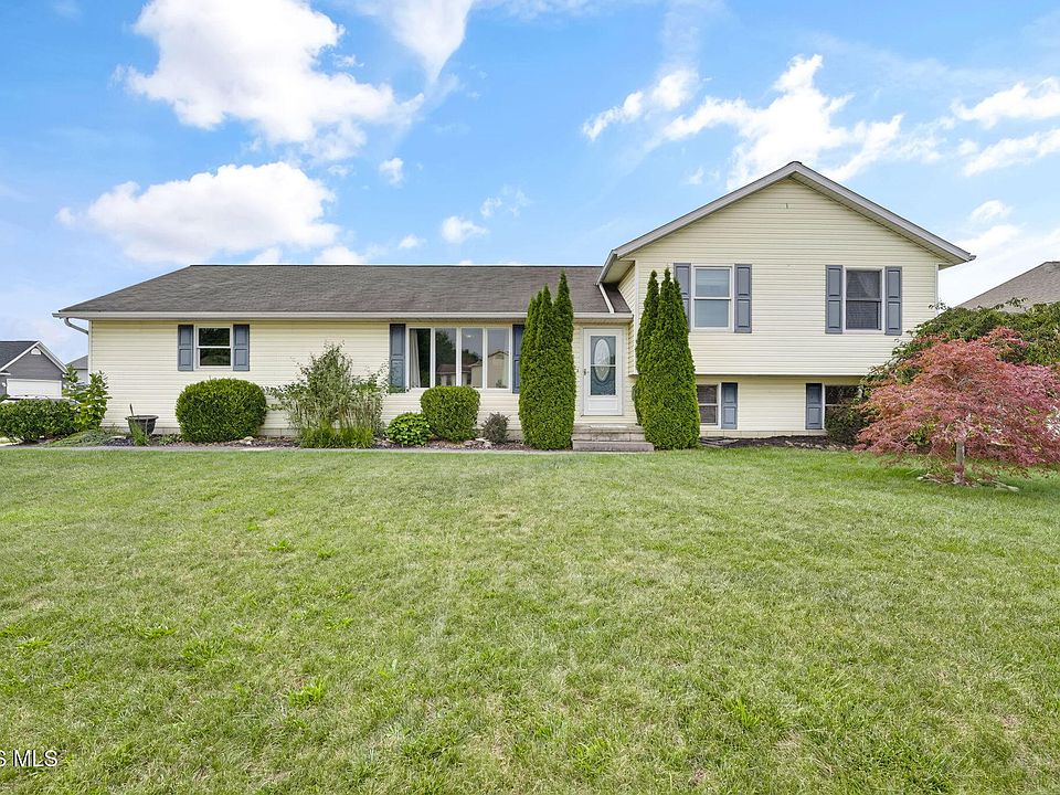 1st image of 434 Nevada Ln