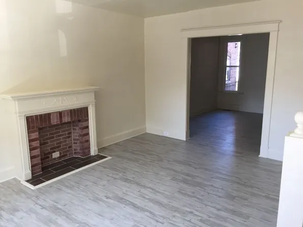 3322 Brighton St, Baltimore, MD 21216
