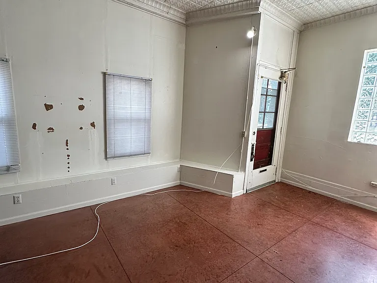 3369 N Bartlett Ave — Photo 8