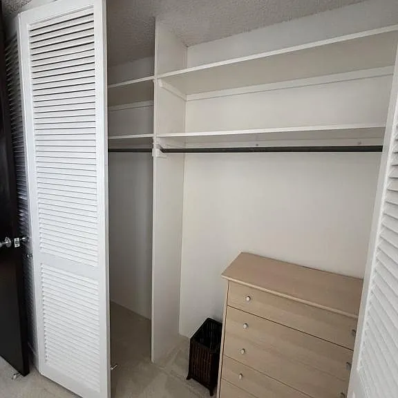 1212 Punahou St #1005 — Photo 3