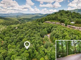 9 Crescent Ridge Dr, Franklin, NC 28734