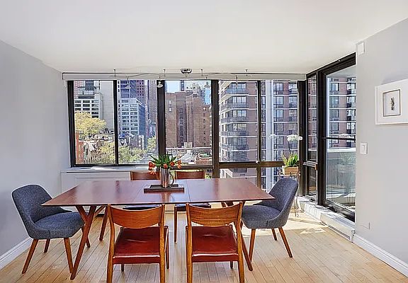 5th image of 303 E 49th St #9