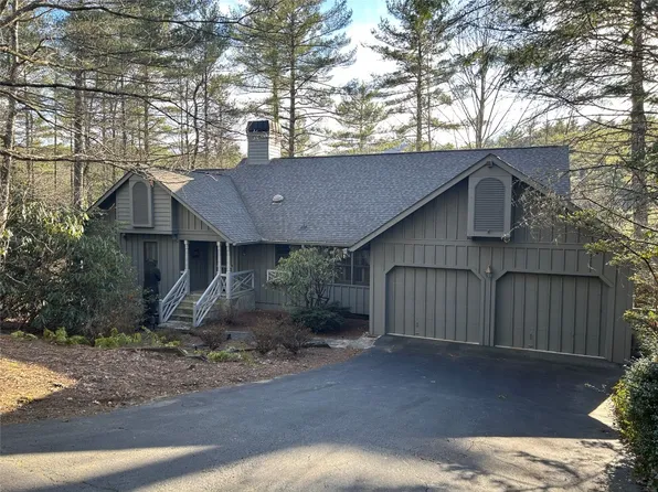 67 S Horseshoe Drive, Sapphire, NC 28774